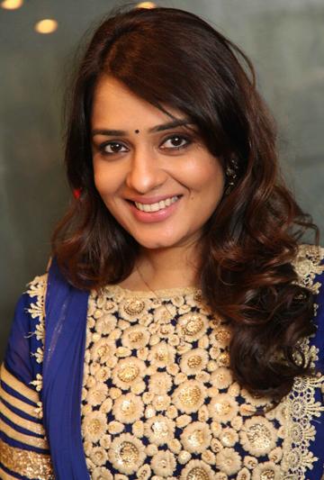 actor Nikhita large photo