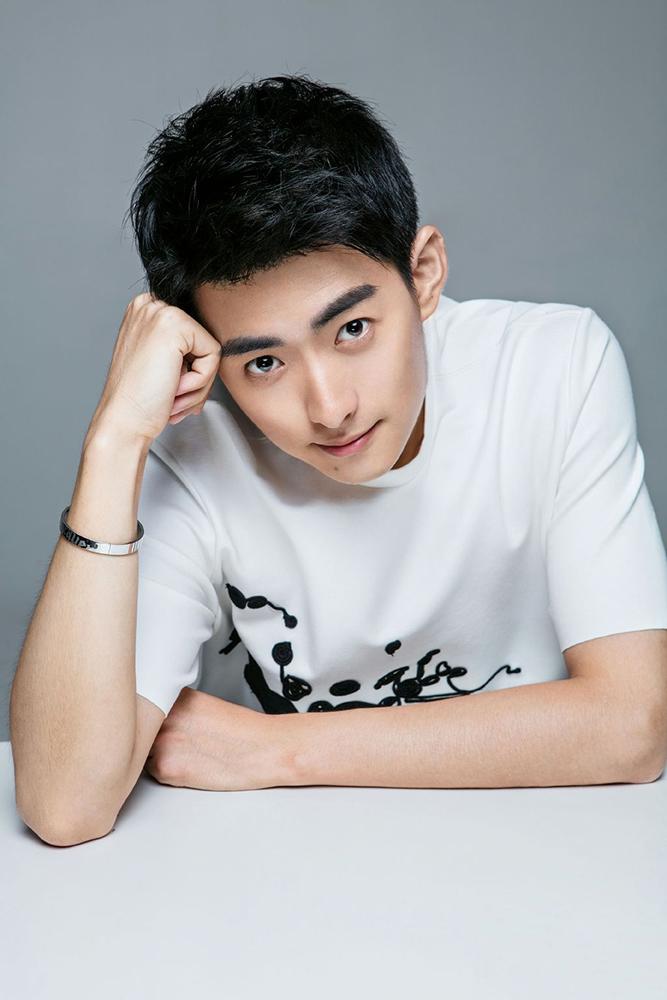 actor Hang Cui large photo
