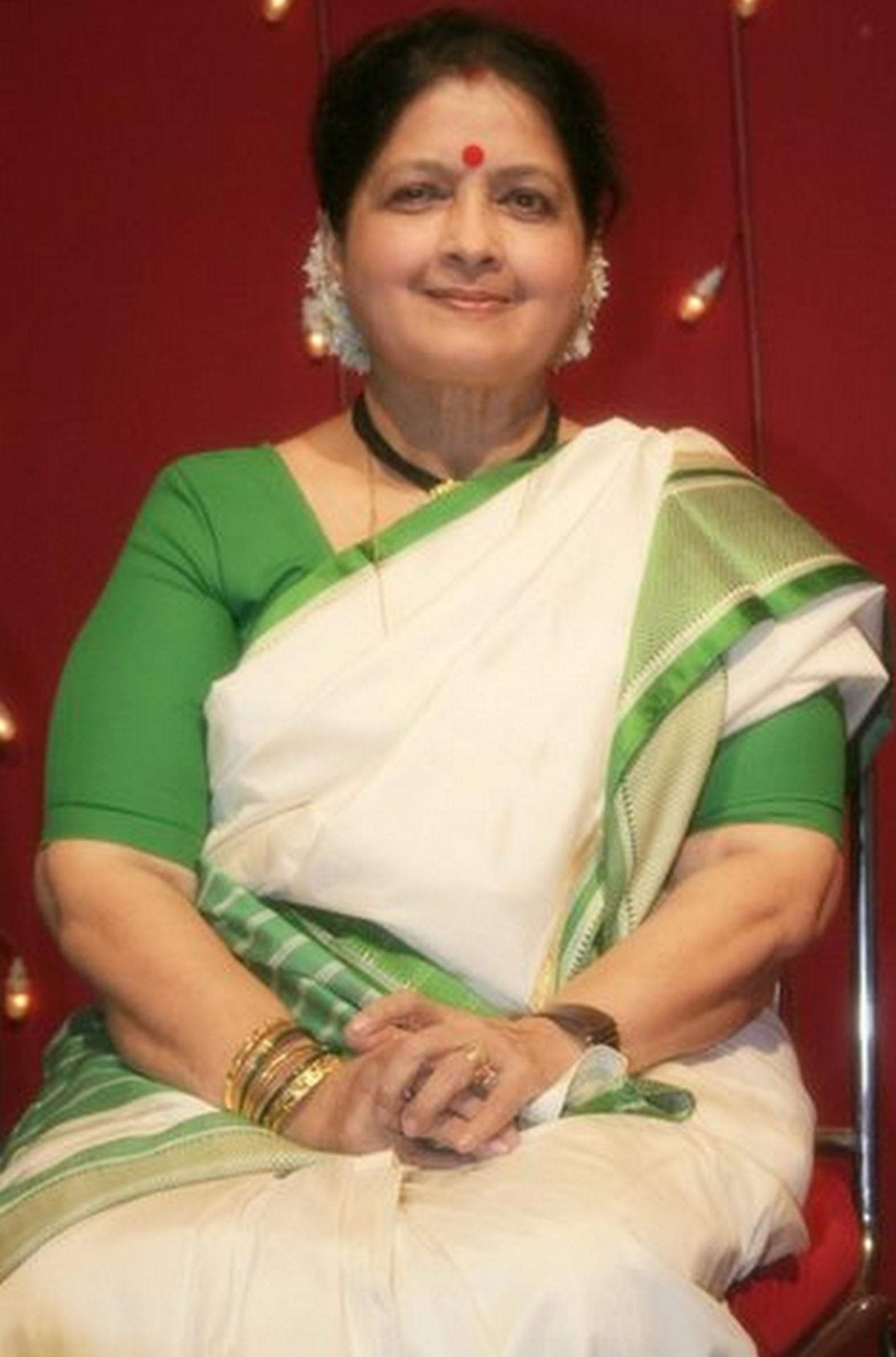 actor Ashalata Wabgaonkar large photo