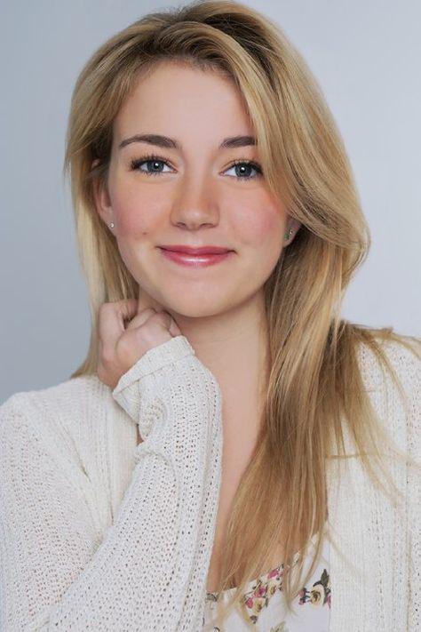 actor Madeline McNulty large photo