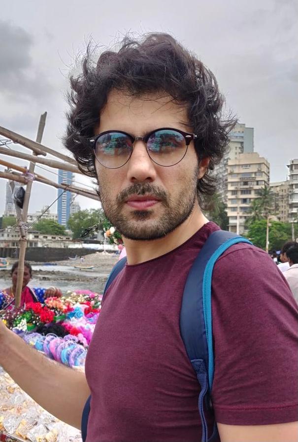 actor Umar Sharif large photo