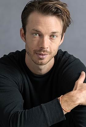 actor Ben Corlett large photo