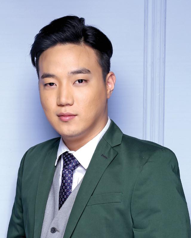 actor Ryan Bang large photo