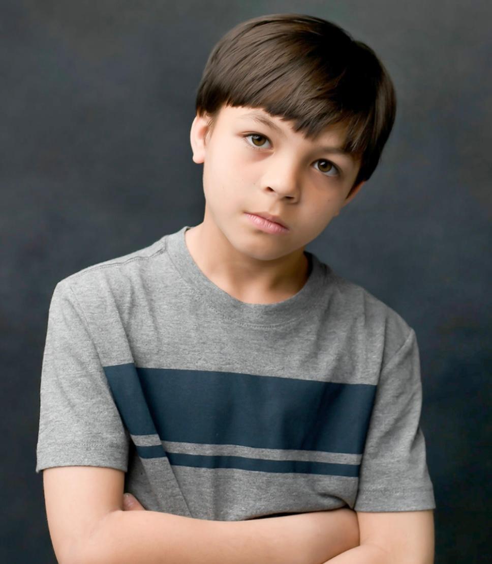 actor Liam Hendrix large photo