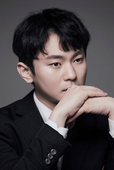 actor Kang Ki-Doong large photo