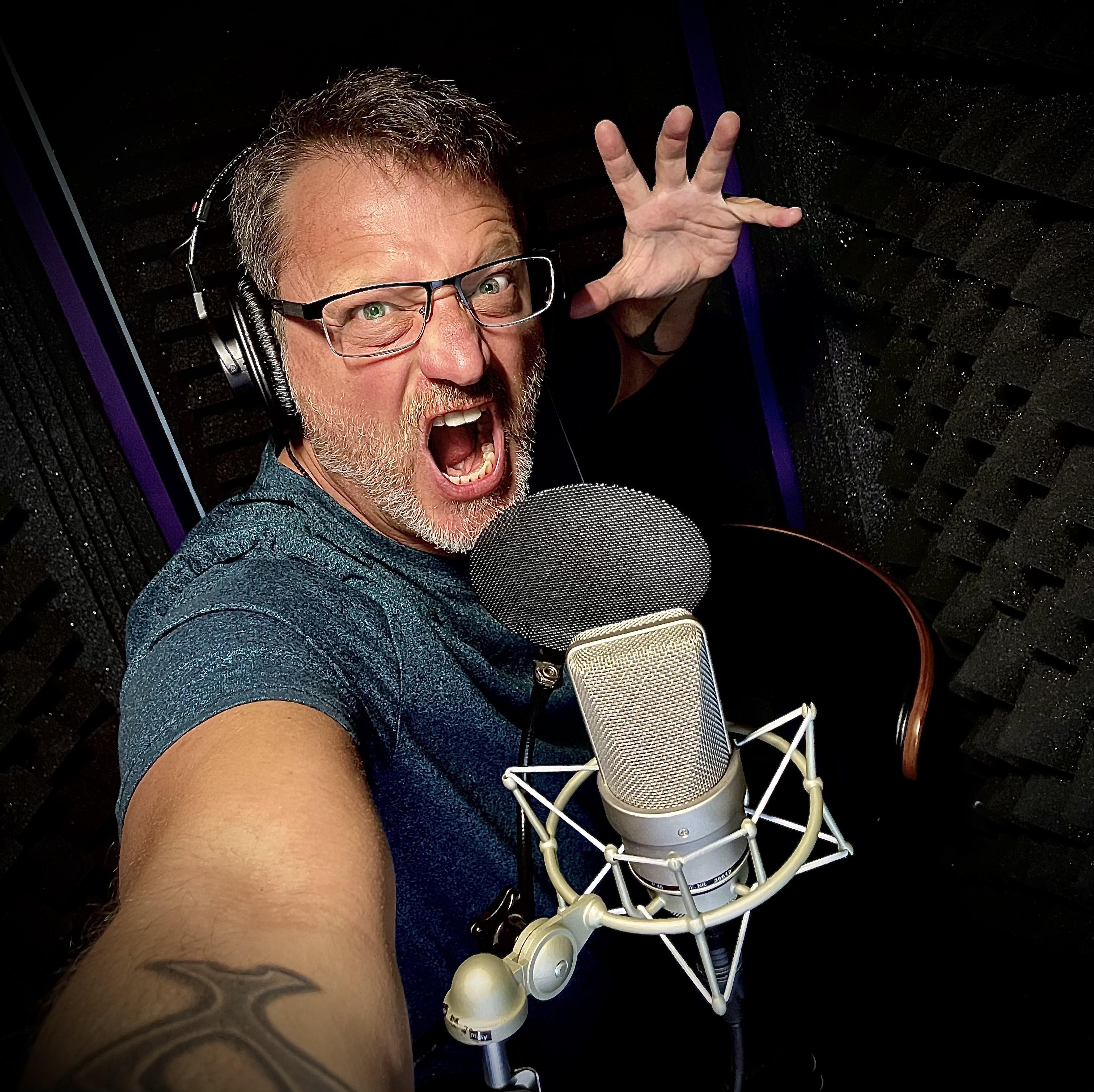 actor Steve Blum large photo