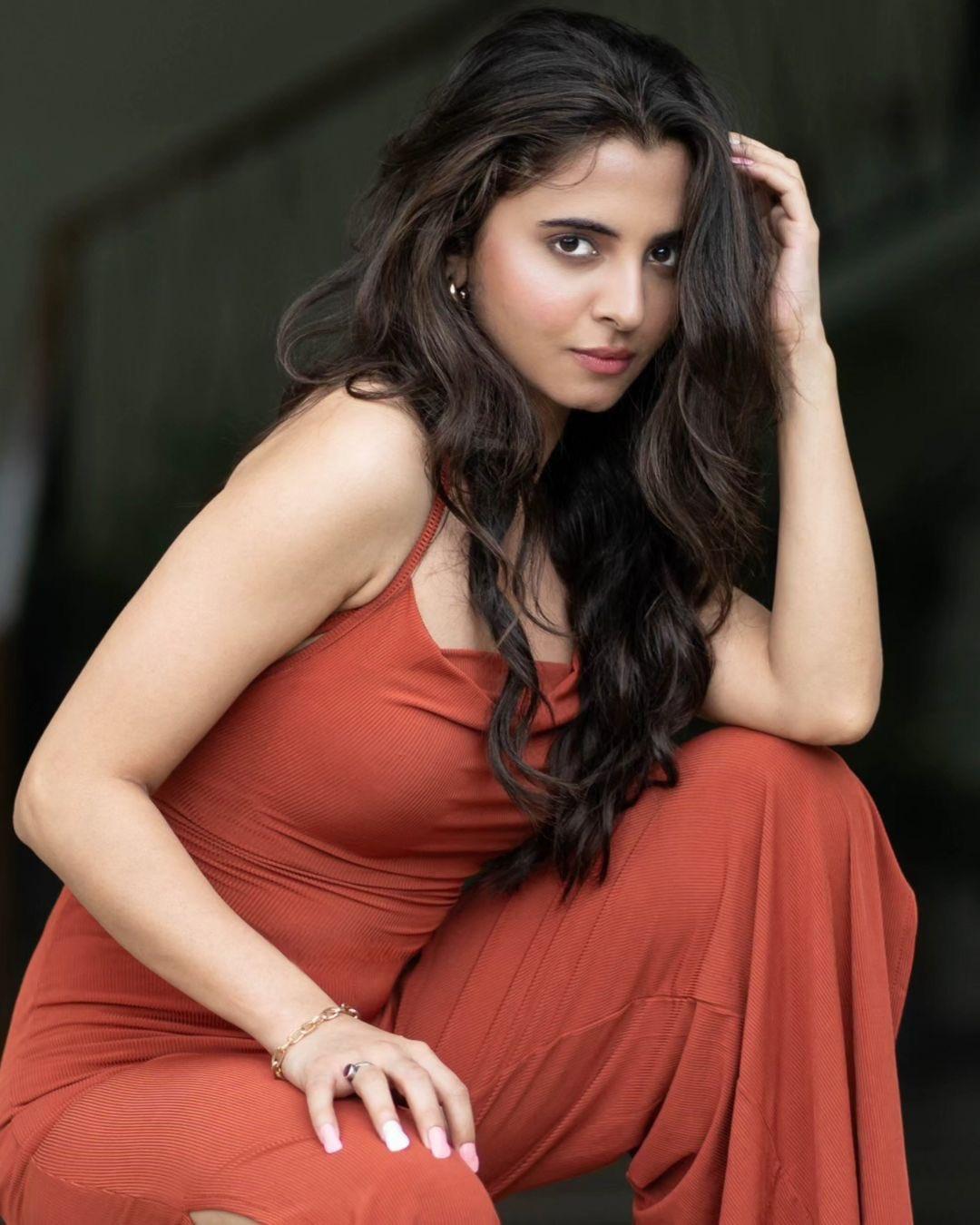 actor Preethi Asrani large photo