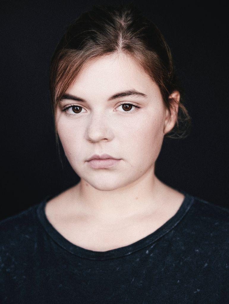 actor Runa Greiner large photo