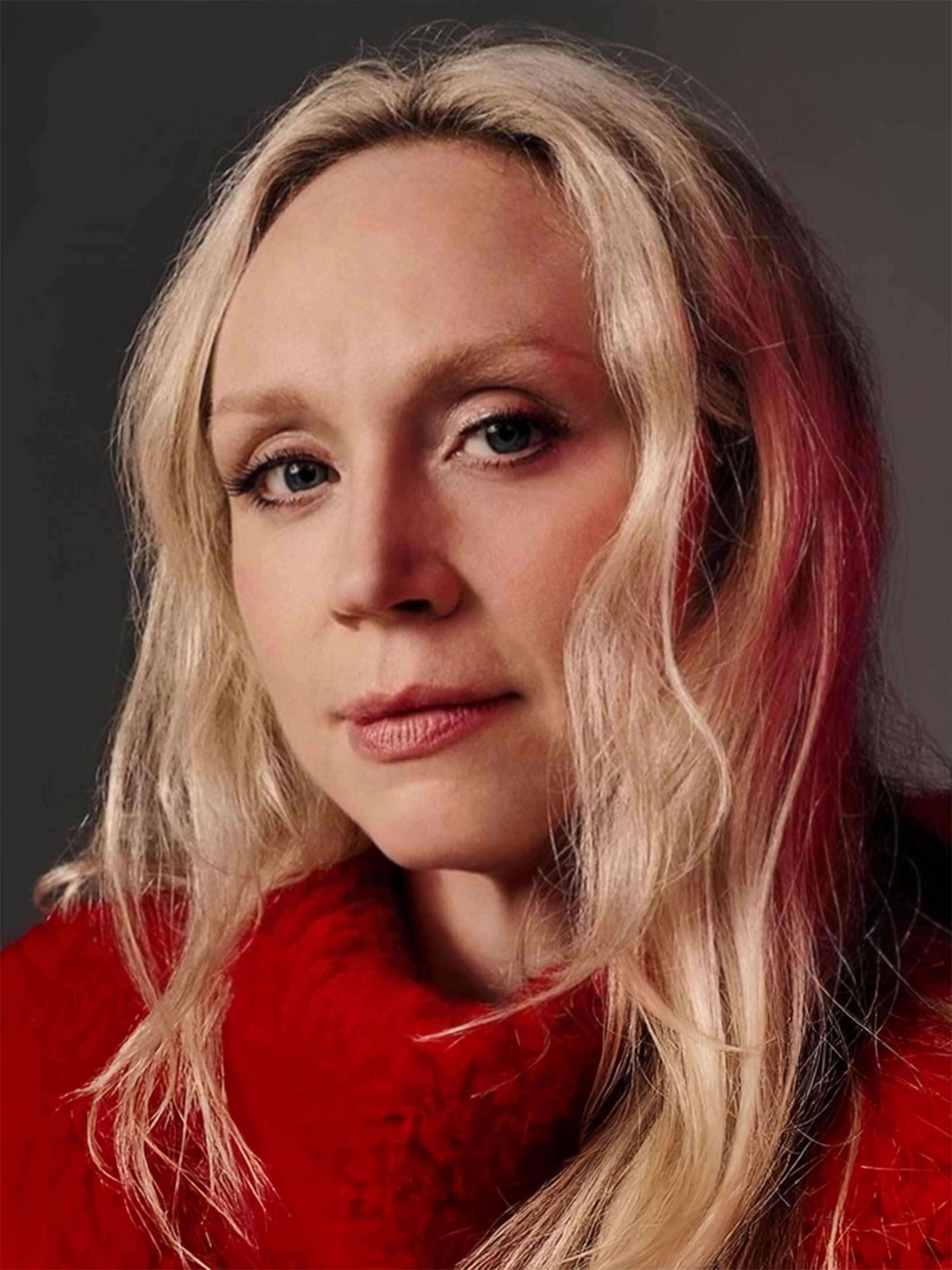actor Gwendoline Christie large photo