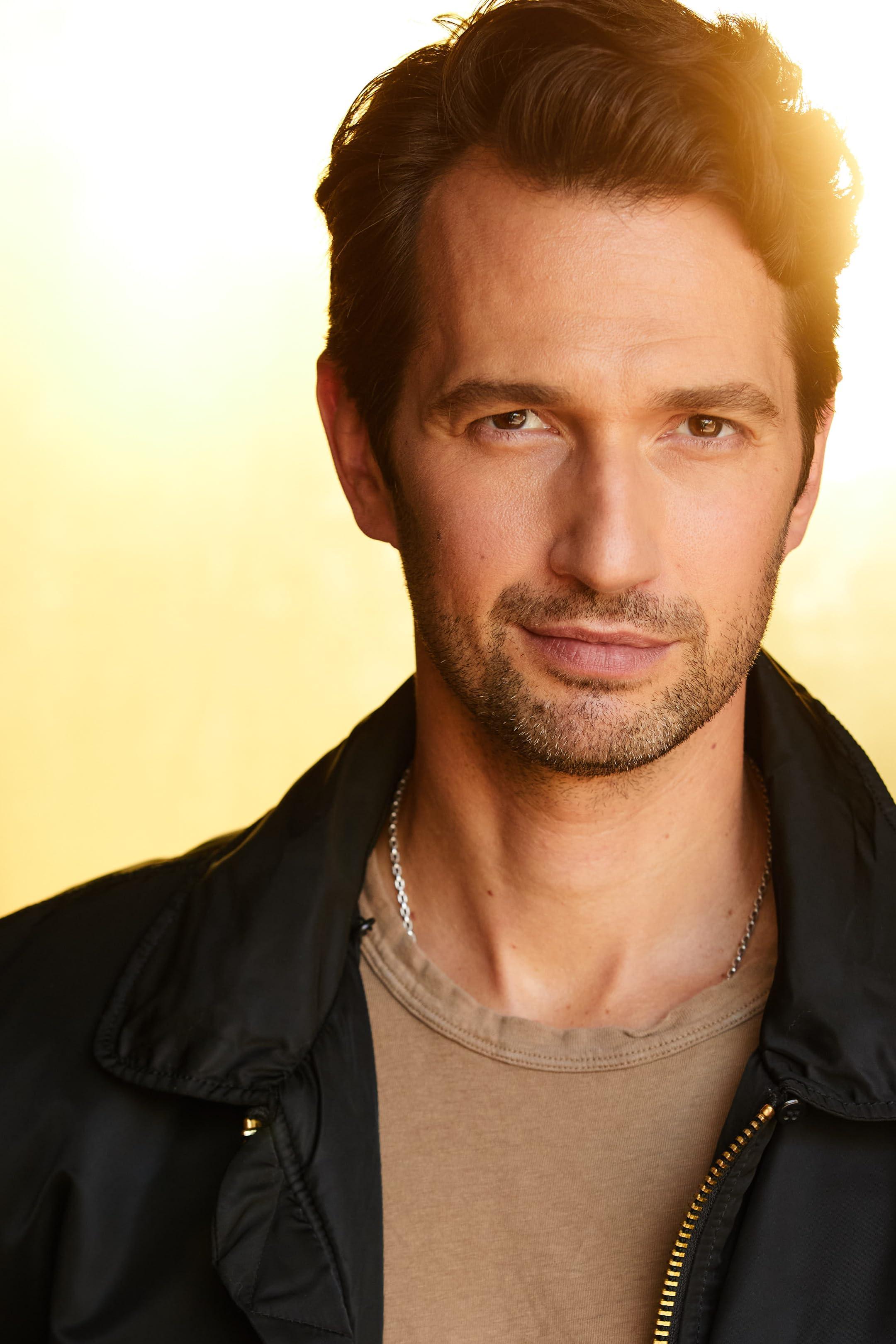 actor Christian Zuber large photo