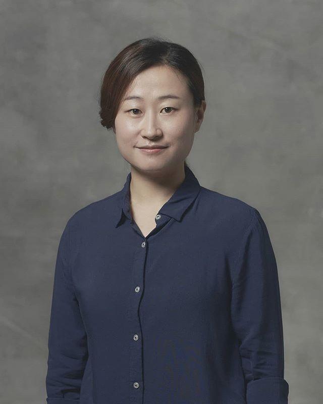 actor Lee Ji-hye large photo