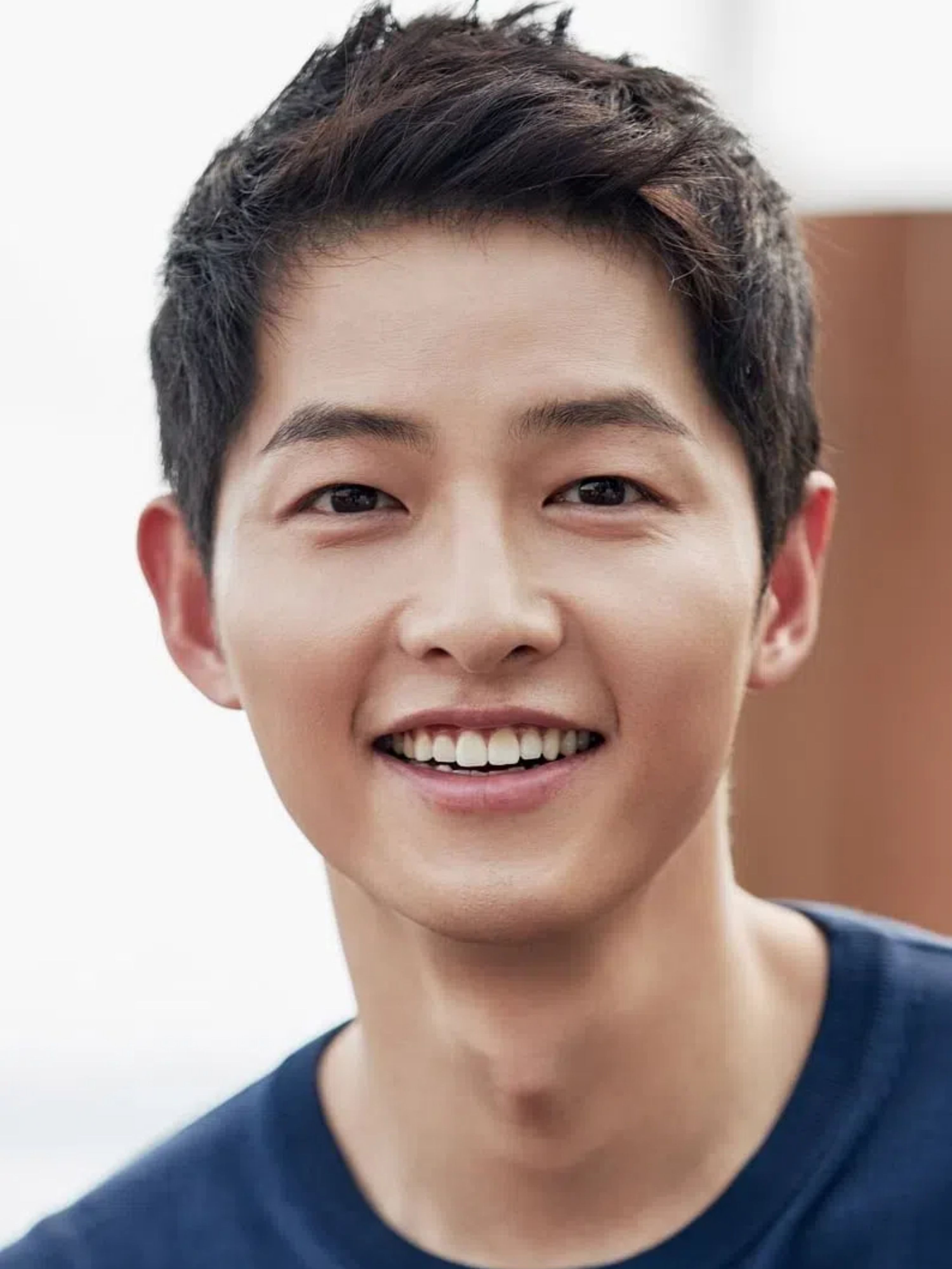 actor Song Joong-ki large photo