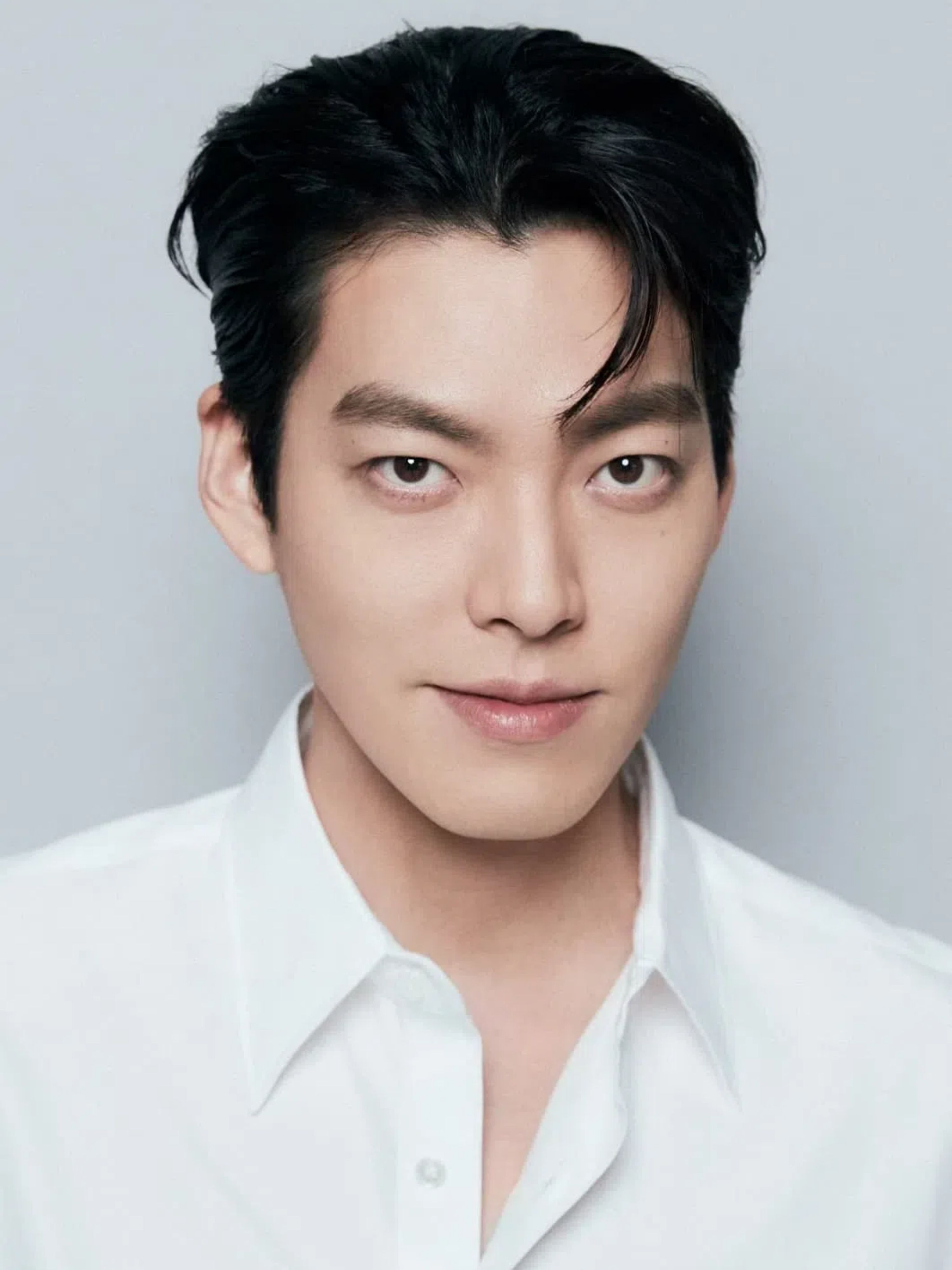 actor Kim Woo-bin large photo