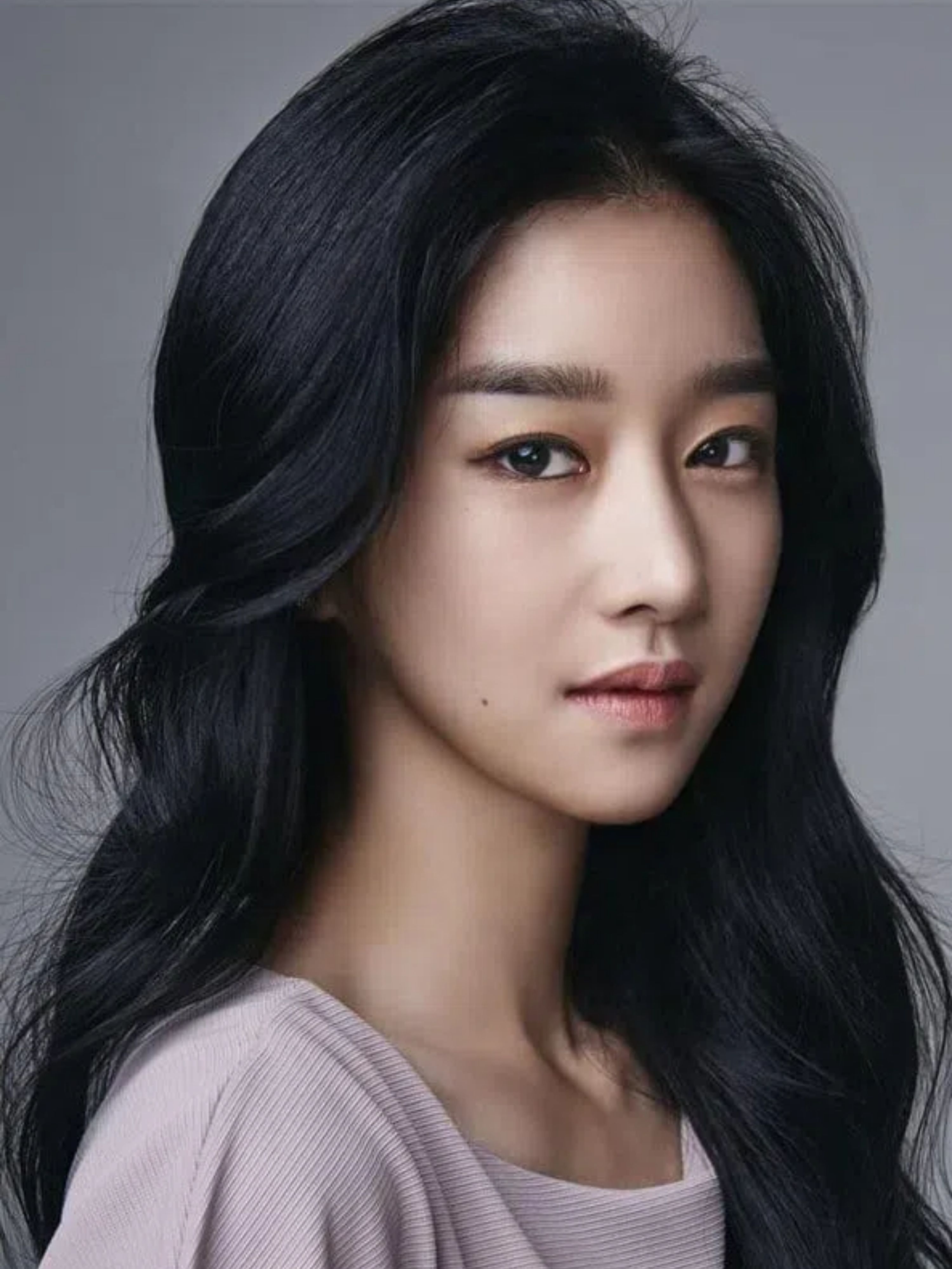 actor Seo Ye-Ji large photo