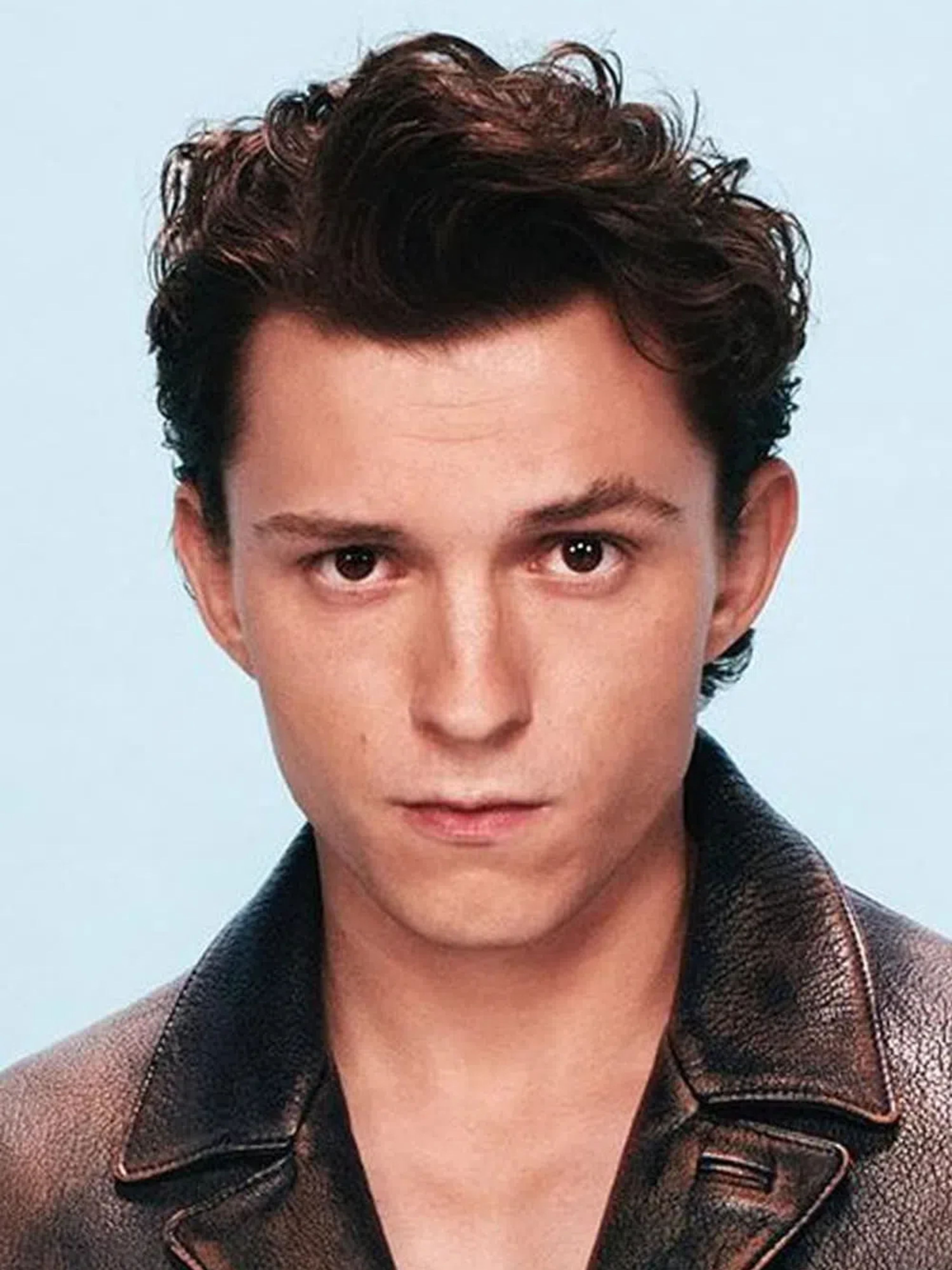 actor Tom Holland large photo