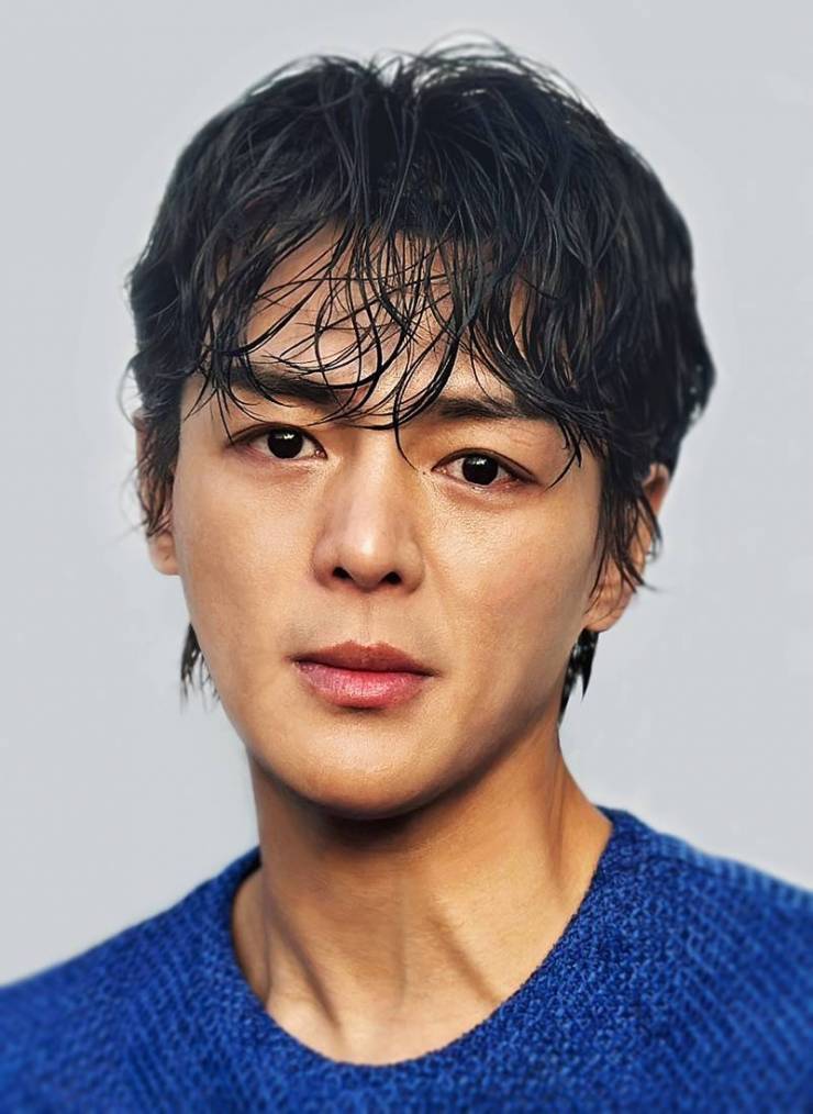 actor Choi Dong-Gu large photo