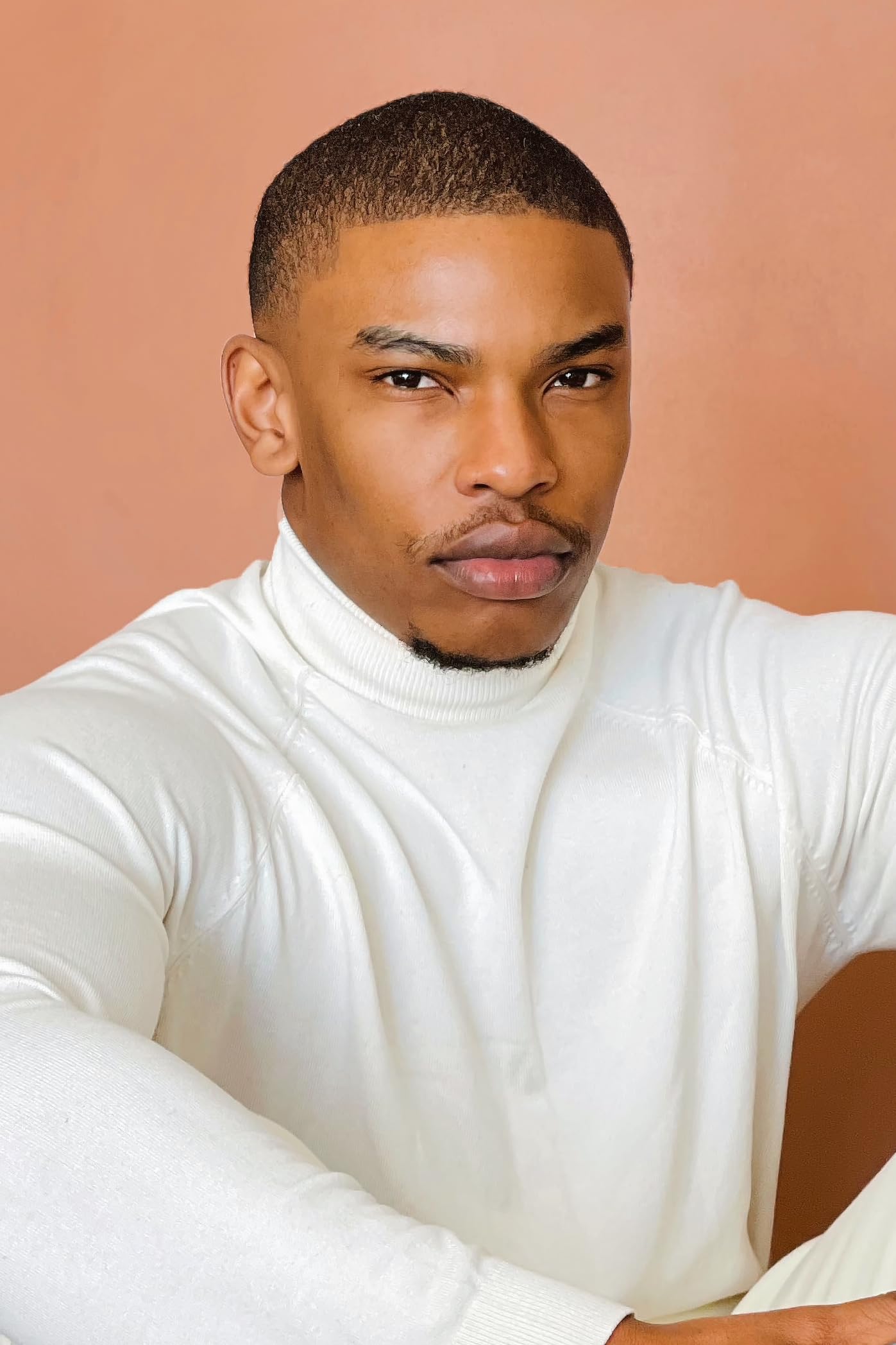 actor Thabang Molaba large photo