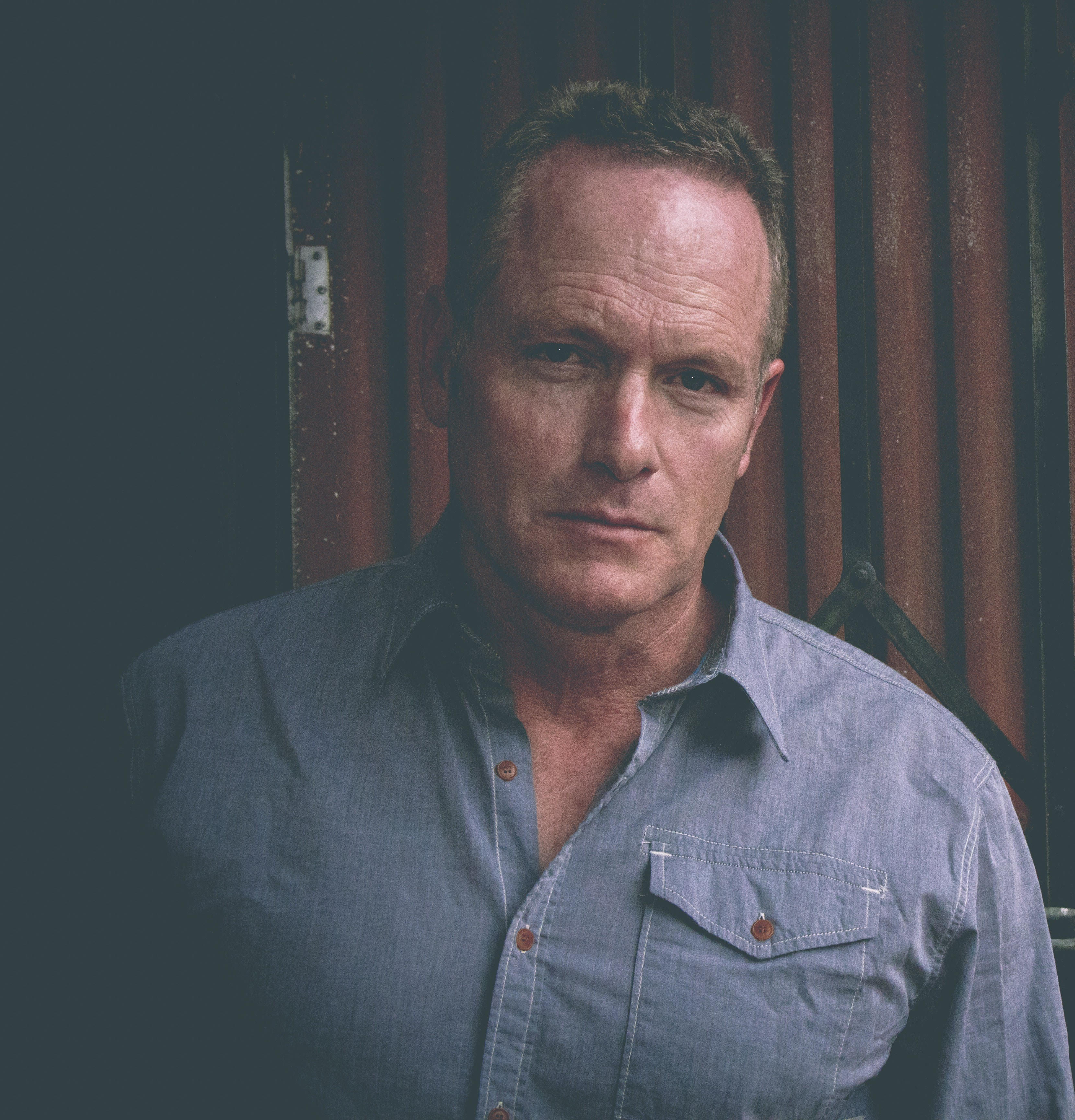 actor James Bannon large photo