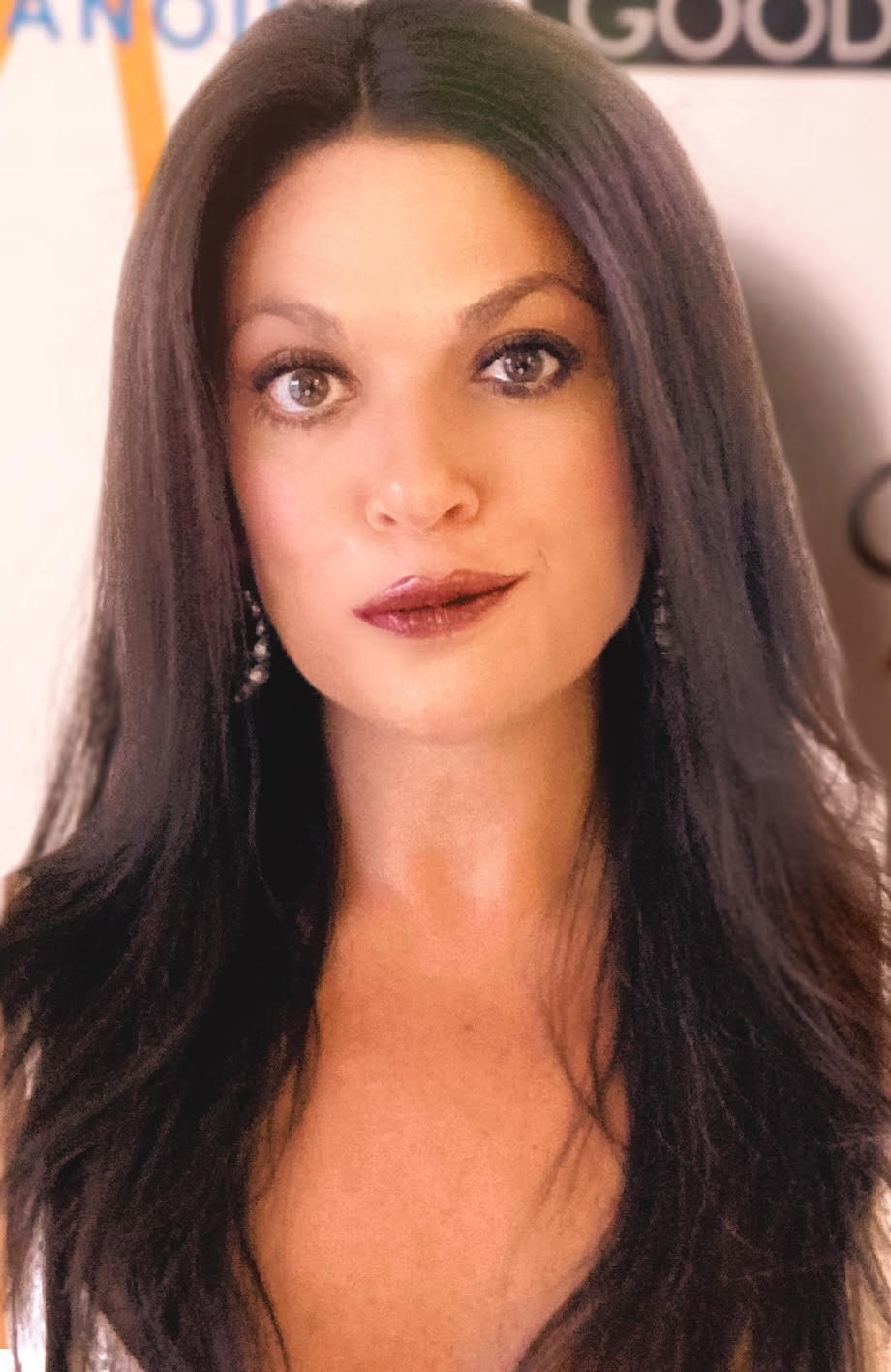 actor Jennifer Cetrone large photo