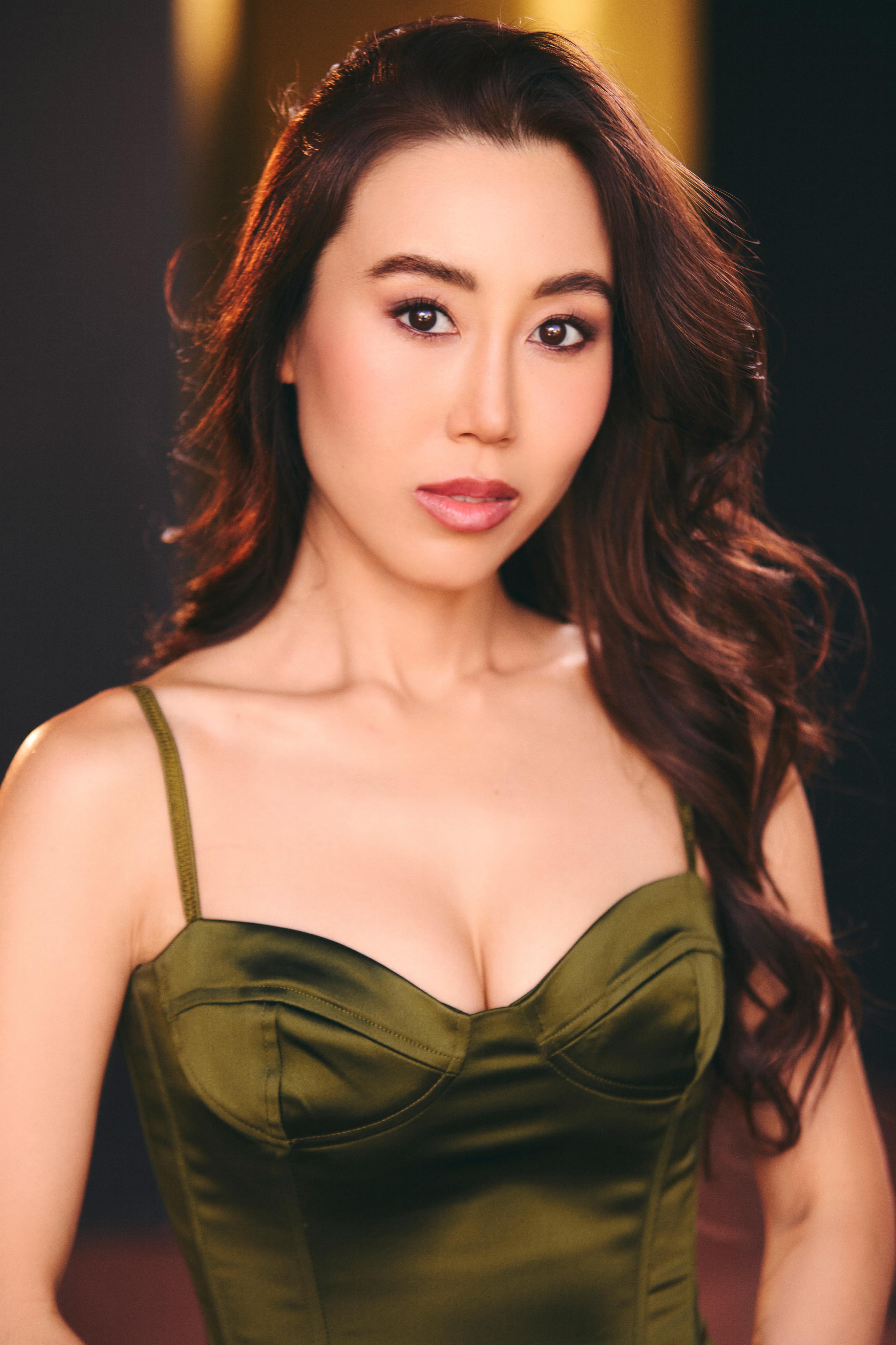 actor Lisa Lee large photo