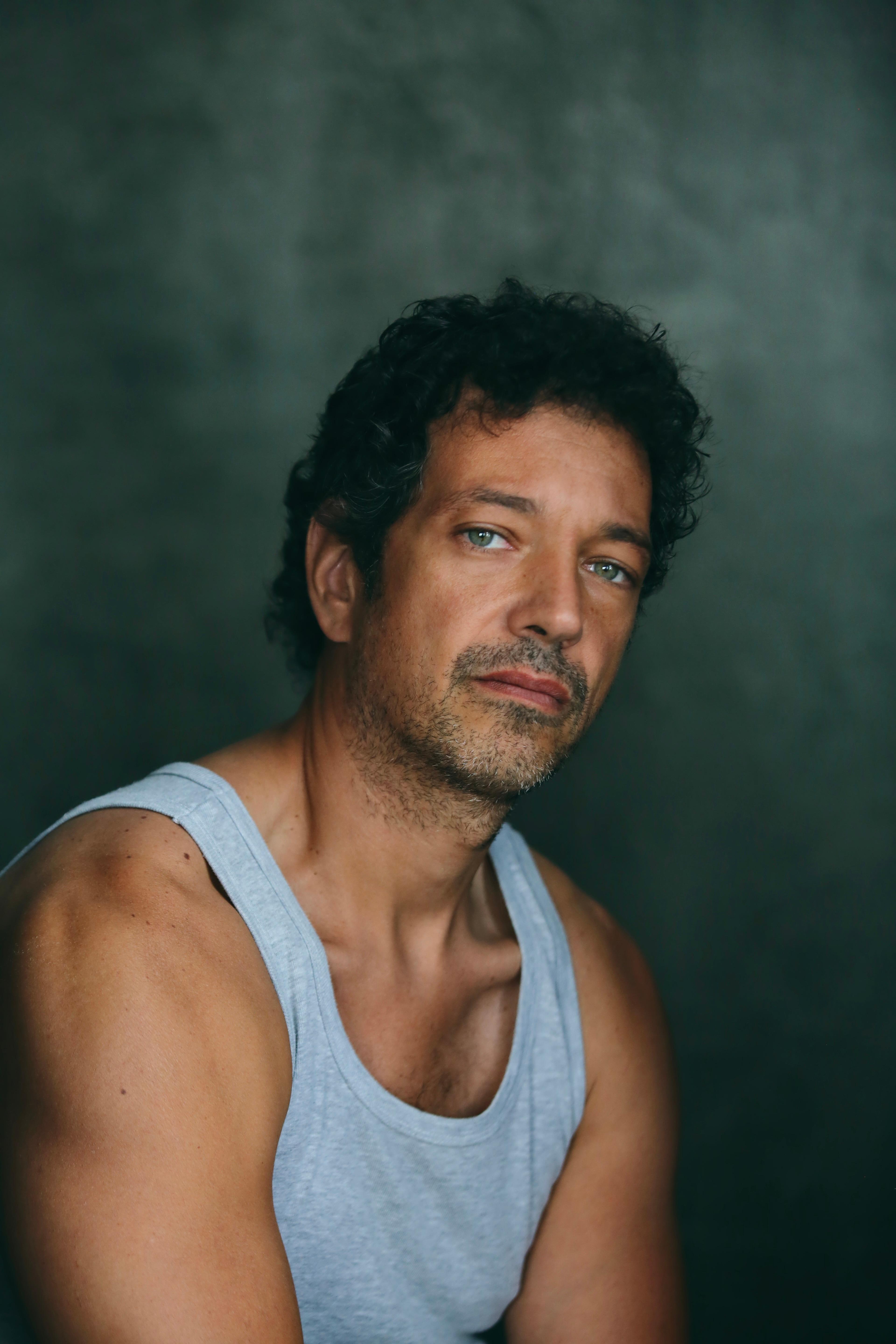 actor Christian Caner large photo