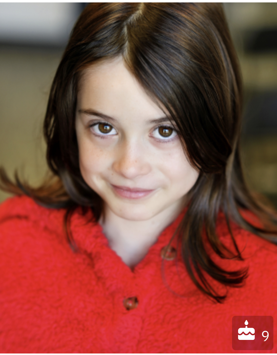 actor Nola Wallace large photo