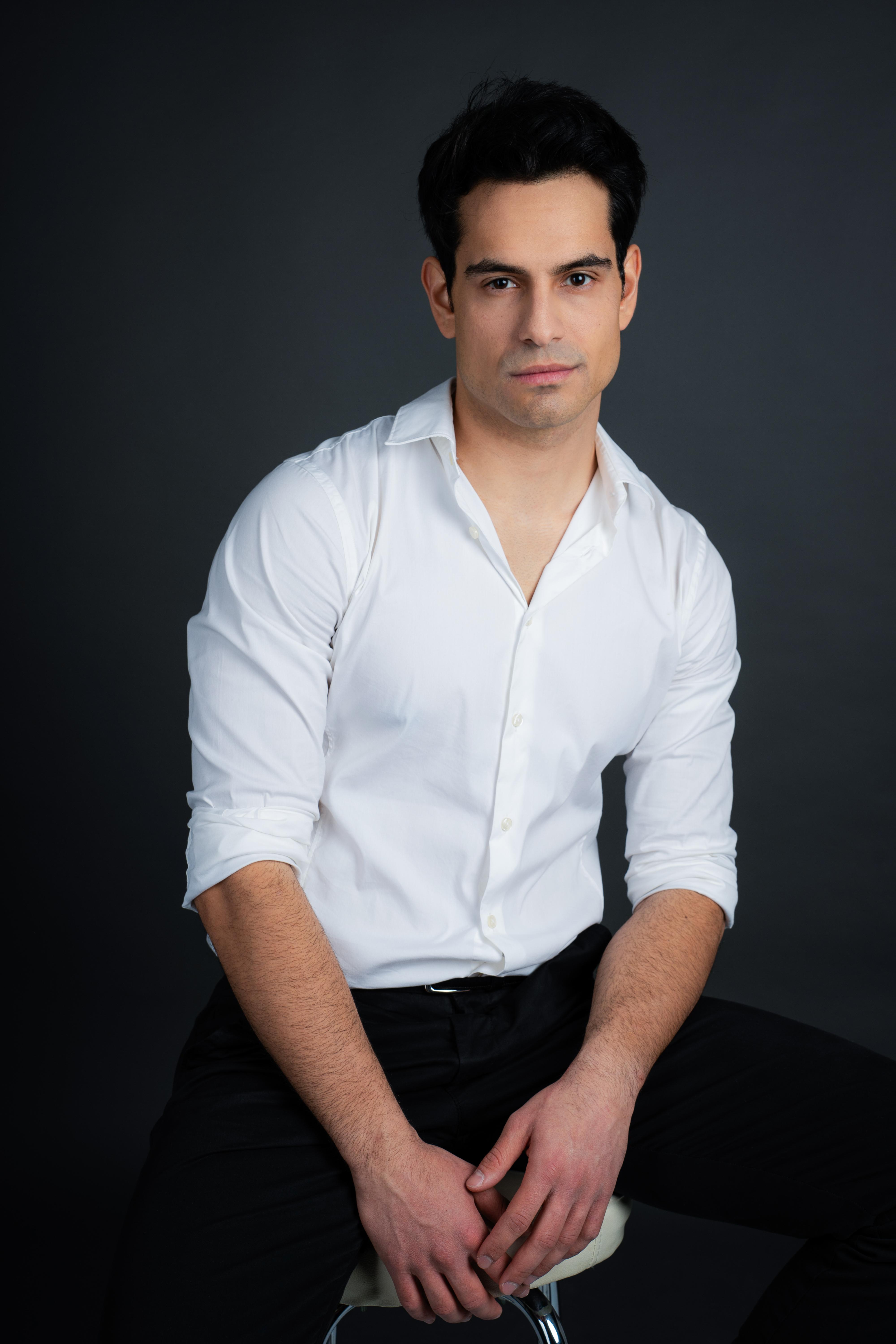 actor Anton Kostov large photo