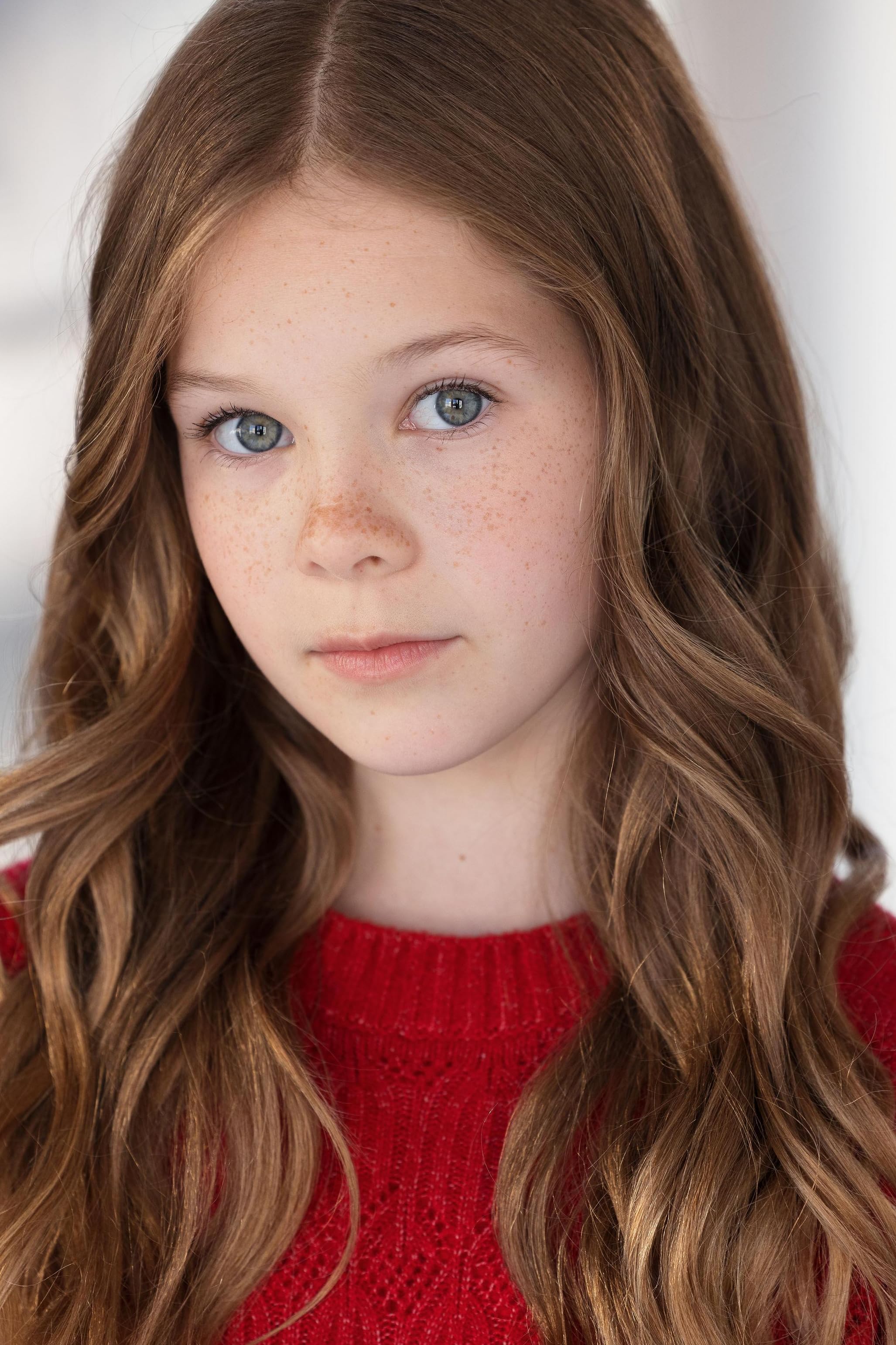 actor Pippa Blaylock large photo